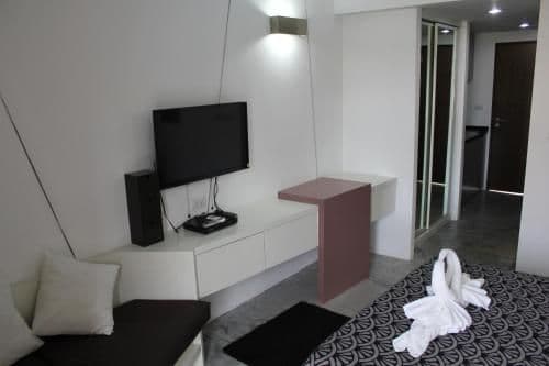 Studio with Balcony