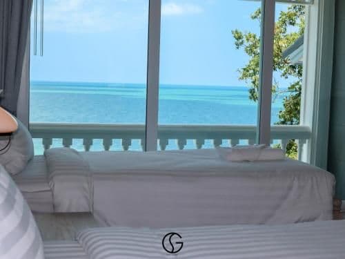 Deluxe Twin Room with Sea View