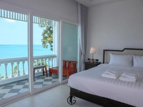 Deluxe Double Room with Extra Bed