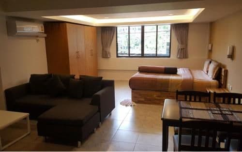 One-Bedroom Apartment