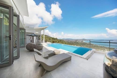 Villa with Sea View