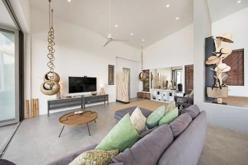 Villa with Sea View