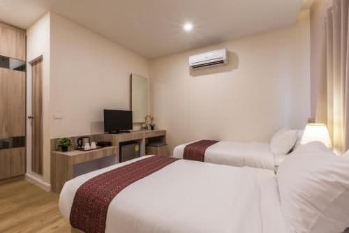 Deluxe Twin Room