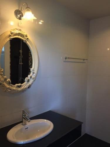 Studio Apartment with Sea View