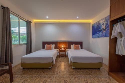 Twin Room with Private Bathroom