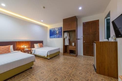 One-Bedroom Apartment