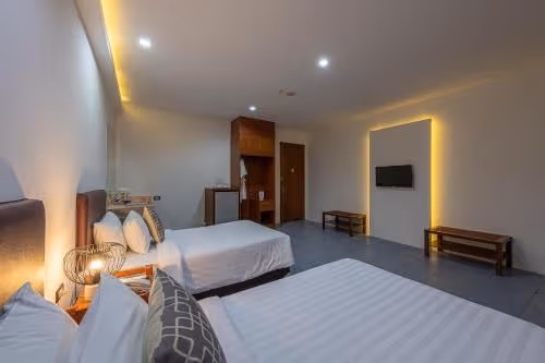 Triple Room with Bath