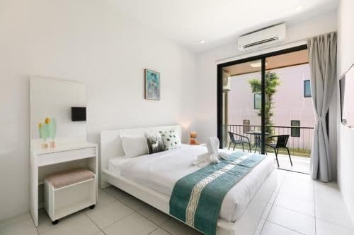 Three-Bedroom Townhouse