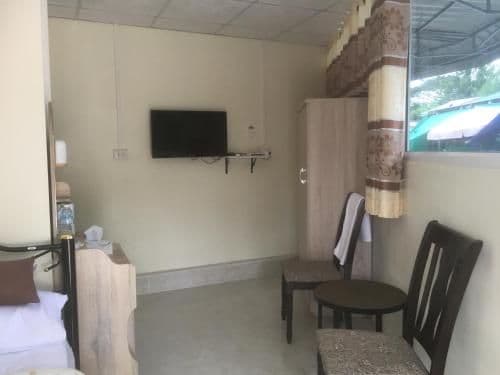 Standard Queen Room