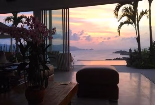 Villa with Sea View