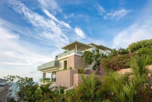 Villa with Sea View