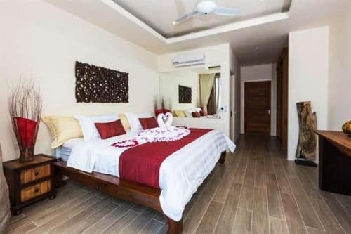 Villa with Sea View