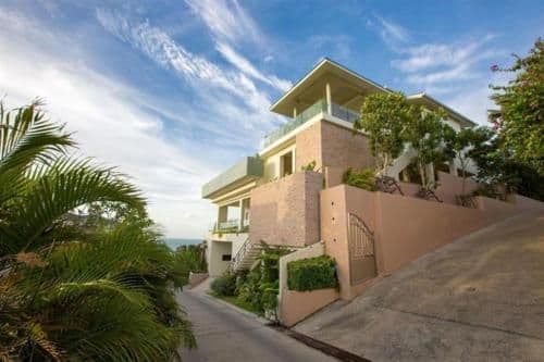 Villa with Sea View