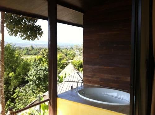 Deluxe Room Spa Bath