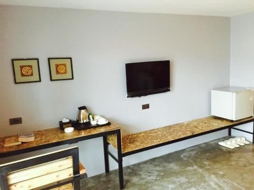 Deluxe Double Room with Patio and Garden View