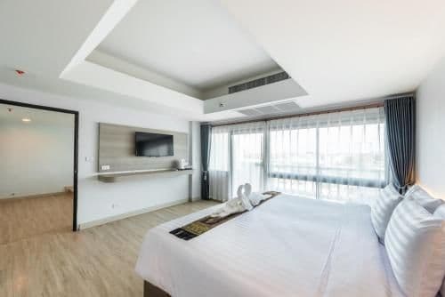 Superior King Room