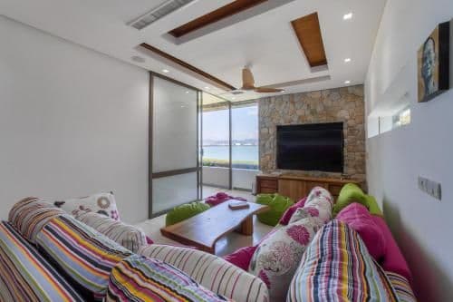 Villa with Sea View