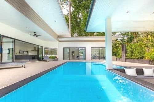 Villa with Private Pool