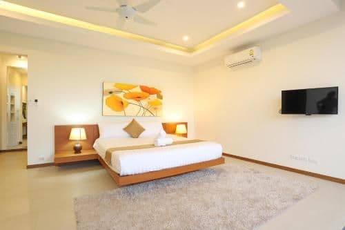 Deluxe Villa