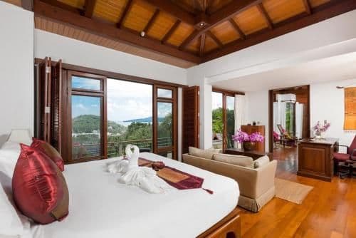 Villa with Sea View