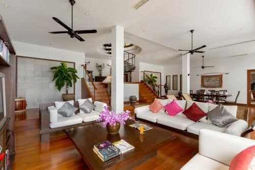 Villa with Sea View