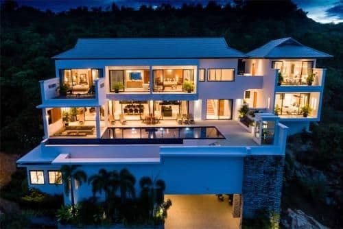 Villa with Sea View