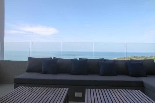 Villa with Sea View