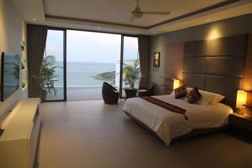 Villa with Sea View