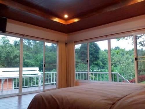 One-Bedroom Bungalow