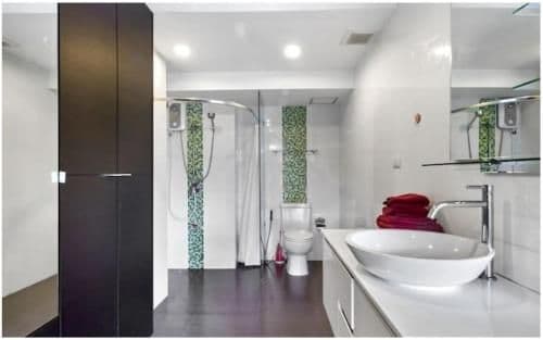 Two-Bedroom Apartment with Balcony