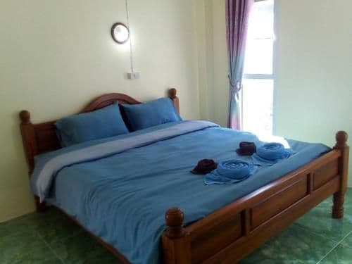 Large Double or Twin Room