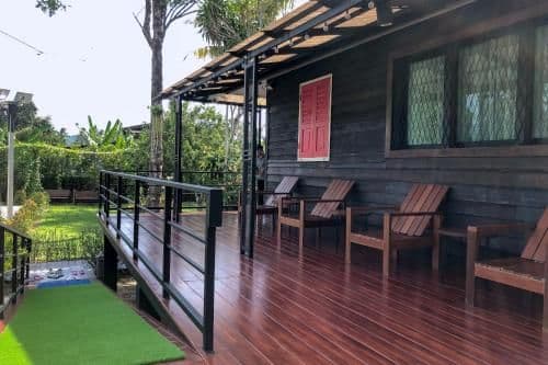 Deluxe Double or Twin Room with Mountain View