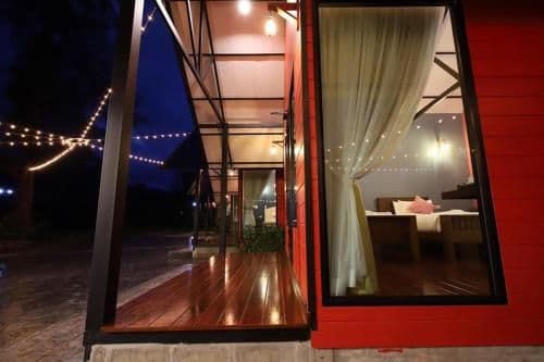 Double or Twin Room with Mountain View