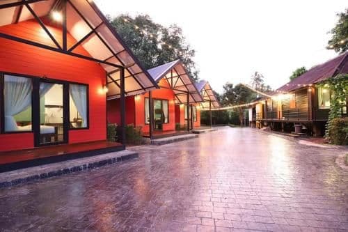 Double or Twin Room with Mountain View