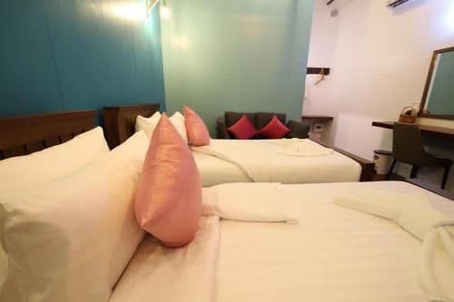 Double or Twin Room with Mountain View