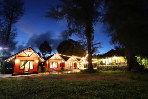 Deluxe Double or Twin Room with Mountain View