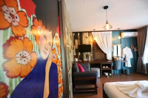Deluxe Double or Twin Room with Mountain View