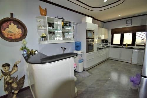 Deluxe Villa