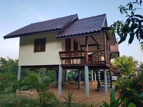 Bungalow with Fan