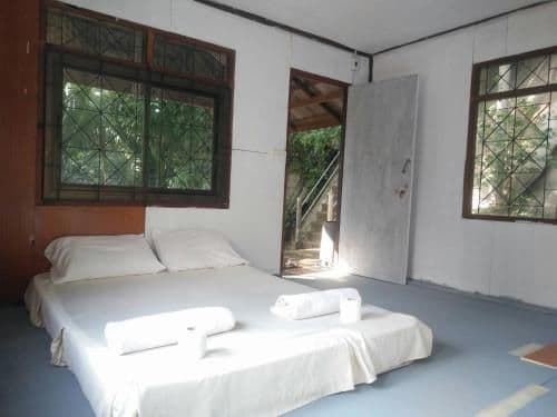 Bungalow with Garden View