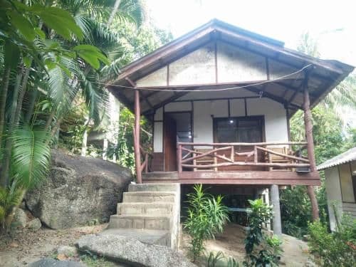 Bungalow with Garden View
