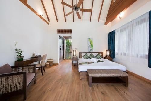 Villa - Beach Front