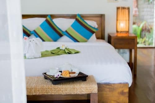 Villa - Beach Front