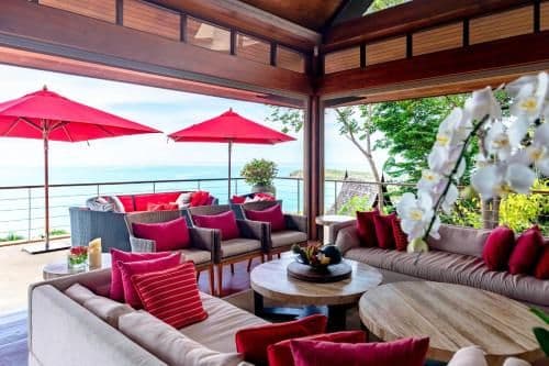 Villa with Sea View