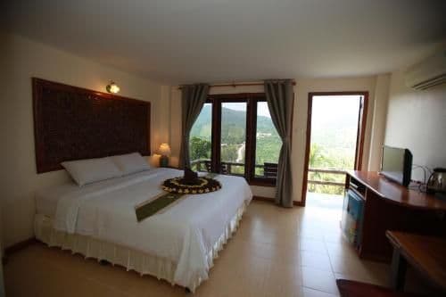 Superior Double or Twin Room with Mountain View
