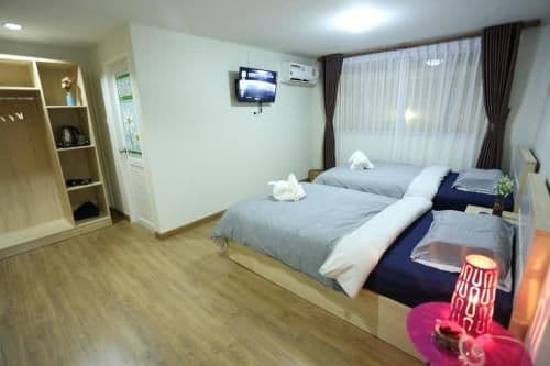 Twin Room with Bathroom