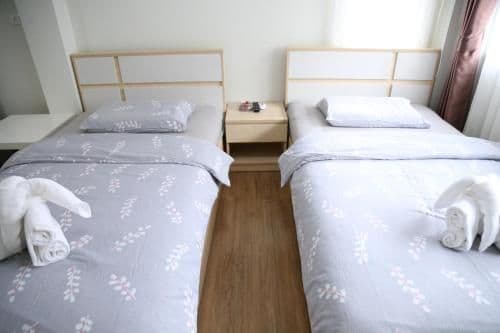 Twin Room with Bathroom