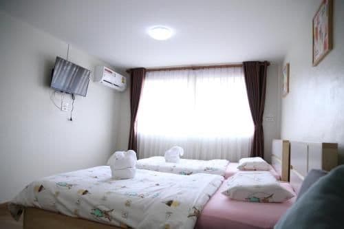 Twin Room with Bathroom