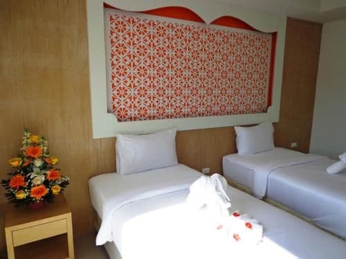 Deluxe Twin Room with Balcony