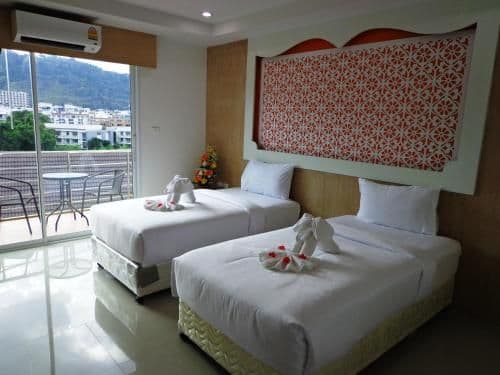 Deluxe Twin Room with Balcony
